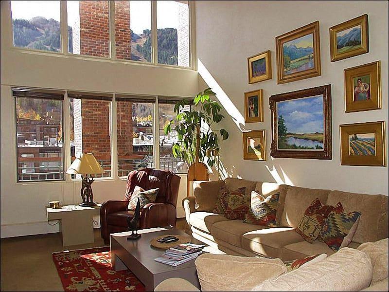 520 Cooper Ave E #305 - main image