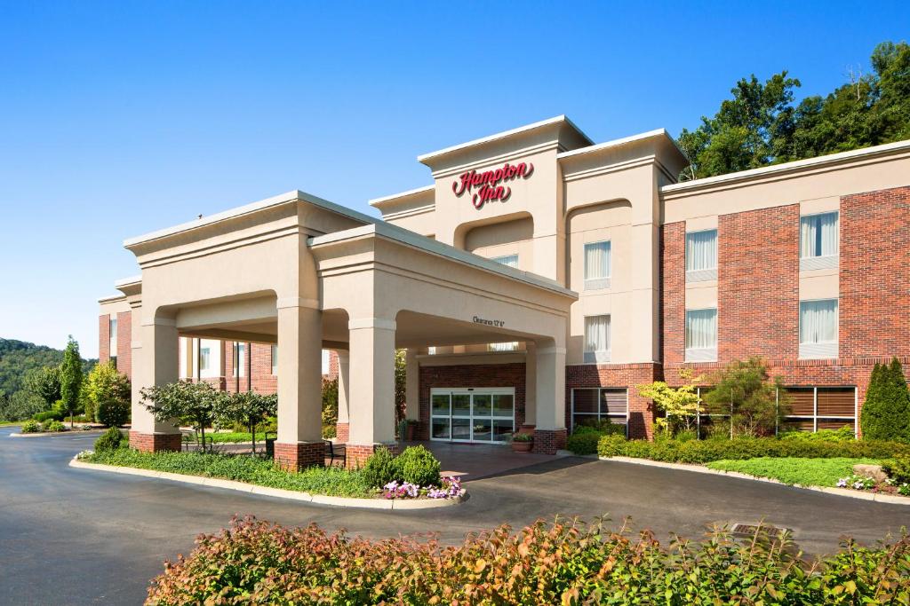 Hampton Inn Athens - main image