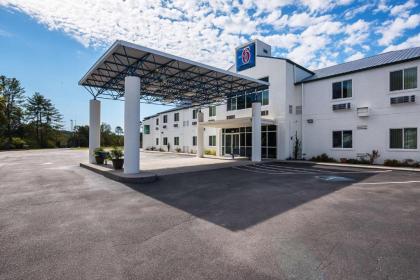 Motel 6 Athens - image 7