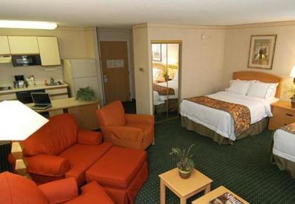 TownePlace Suites Atlanta Buckhead - image 2