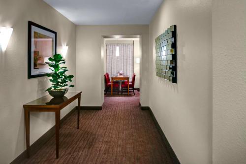 Residence Inn Atlanta Midtown 17th Street - image 5