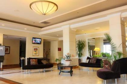Ramada Plaza by Wyndham Atlanta Airport - image 3