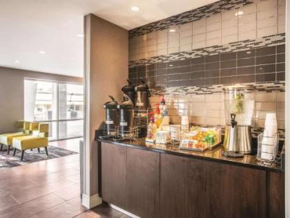 La Quinta by Wyndham Atlanta Midtown - Buckhead - image 3