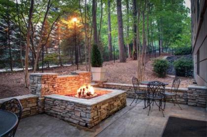 Holiday Inn Express Hotel & Suites Atlanta Buckhead an IHG Hotel - image 3