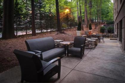 Holiday Inn Express Hotel & Suites Atlanta Buckhead an IHG Hotel - image 4
