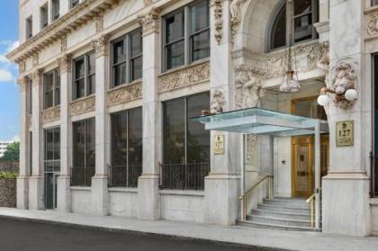 The Candler Hotel Atlanta Curio Collection by Hilton