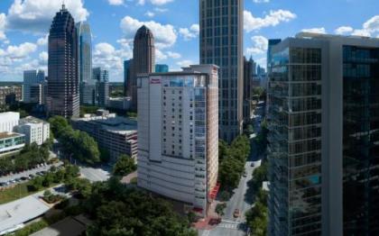 Hampton Inn & Suites Atlanta-Midtown Ga - image 3