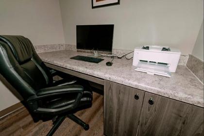 Savannah Suites Atlanta Airport - image 6