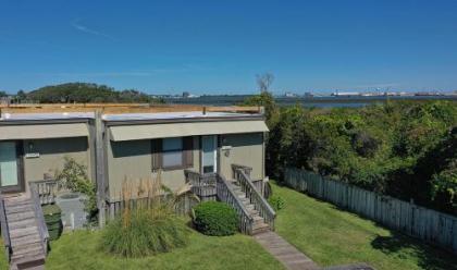 8 1/2 Marina Unit 1 (Condo)