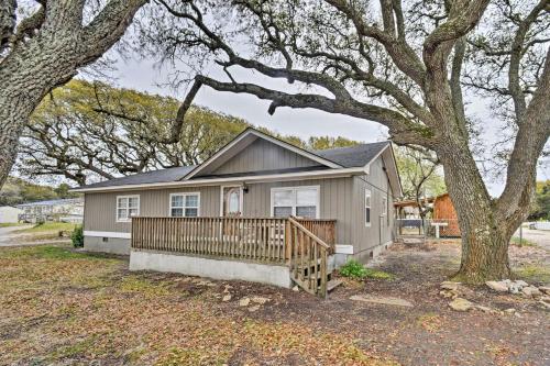Salter Path Home-Short Walk to Indian Shores and Bay - main image