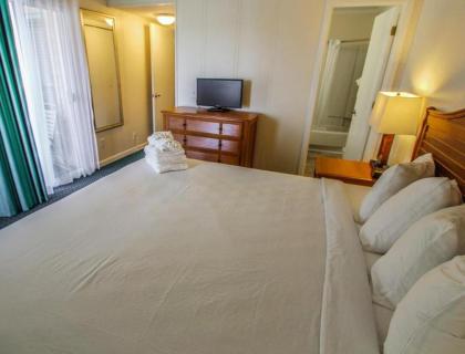 Beautiful Crystal Coast Apartments on Atlantic Beach - image 11