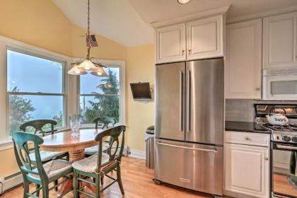 Sandy Hook Retreat with Stunning Waterfront View - image 8