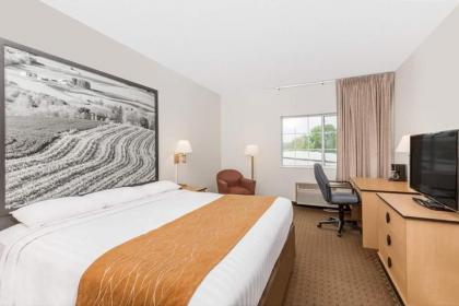 Americas Best Value Inn & Suites; Atlantic Inn & Suites - image 14