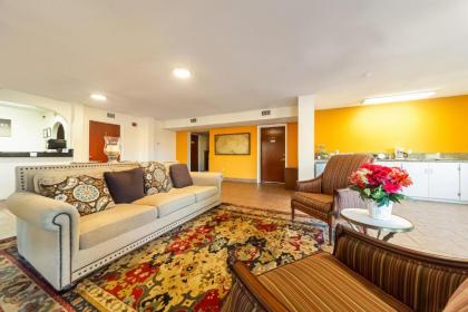 OYO Hotel Atmore AL Hwy 21 - image 8