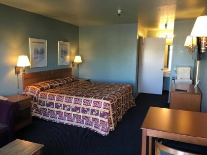 Applegate Inn - image 10