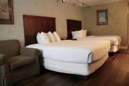 Senator Inn  Spa