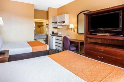 Budgetel Inn and Suites - Fort Gordon - image 4