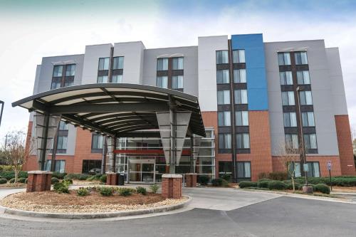 Best Western Plus Augusta North Inn & Suites - image 2