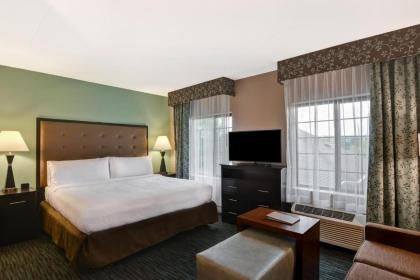 Homewood Suites by Hilton Aurora Naperville - image 2