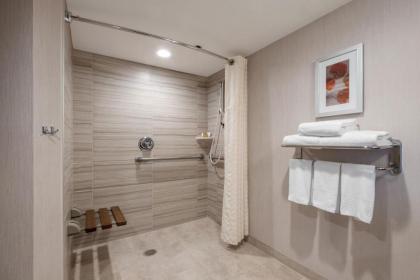 DoubleTree by Hilton Hotel Denver - Aurora - image 20