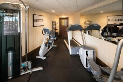 SYLO Hotel Denver Airport a Ramada by Wyndham - image 13