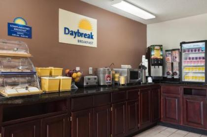 Days Inn by Wyndham Austin - image 12