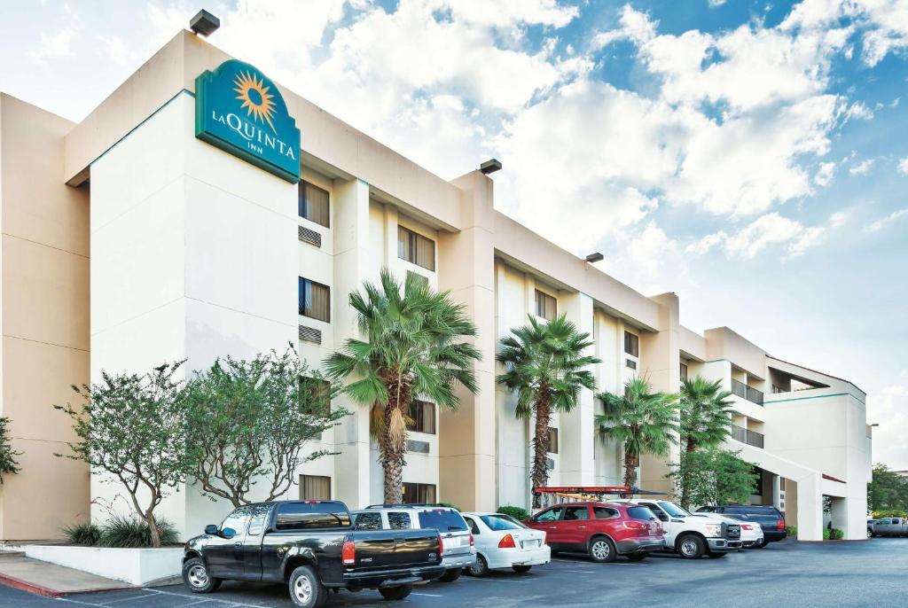 La Quinta Inn by Wyndham Austin North - main image