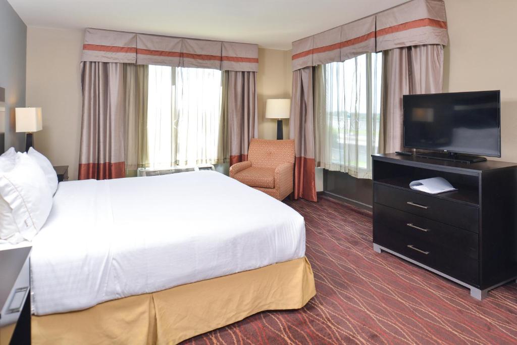 Holiday Inn Express Hotel & Suites Austin SW - Sunset Valley an IHG Hotel - image 3
