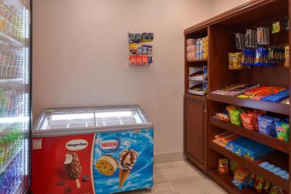 Holiday Inn Express & Suites Austin NW - Lakeline an IHG Hotel - image 2