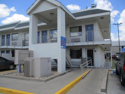 Motel 6-Austin TX - image 5