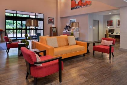 Holiday Inn Express Austin North Central an IHG Hotel - image 3