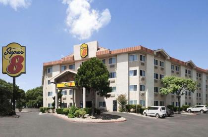 Super 8 by Wyndham Austin NorthUniversity Area Austin Texas