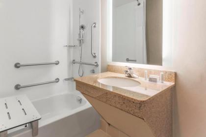 SpringHill Suites by Marriott Austin Parmer/Tech Ridge - image 2