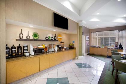 La Quinta by Wyndham Austin Southwest - image 4