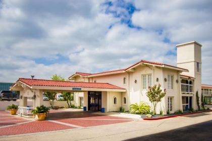 Motel 6-Austin TX - Midtown - image 2