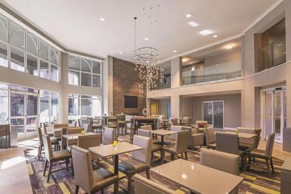 La Quinta by Wyndham Austin at The Domain - image 5