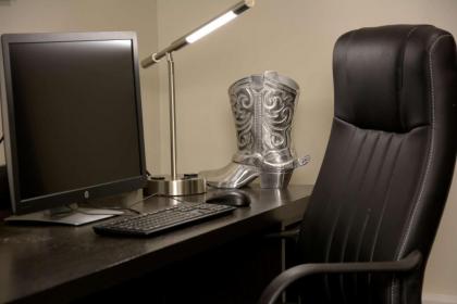 Best Western Plus Austin Central - image 5