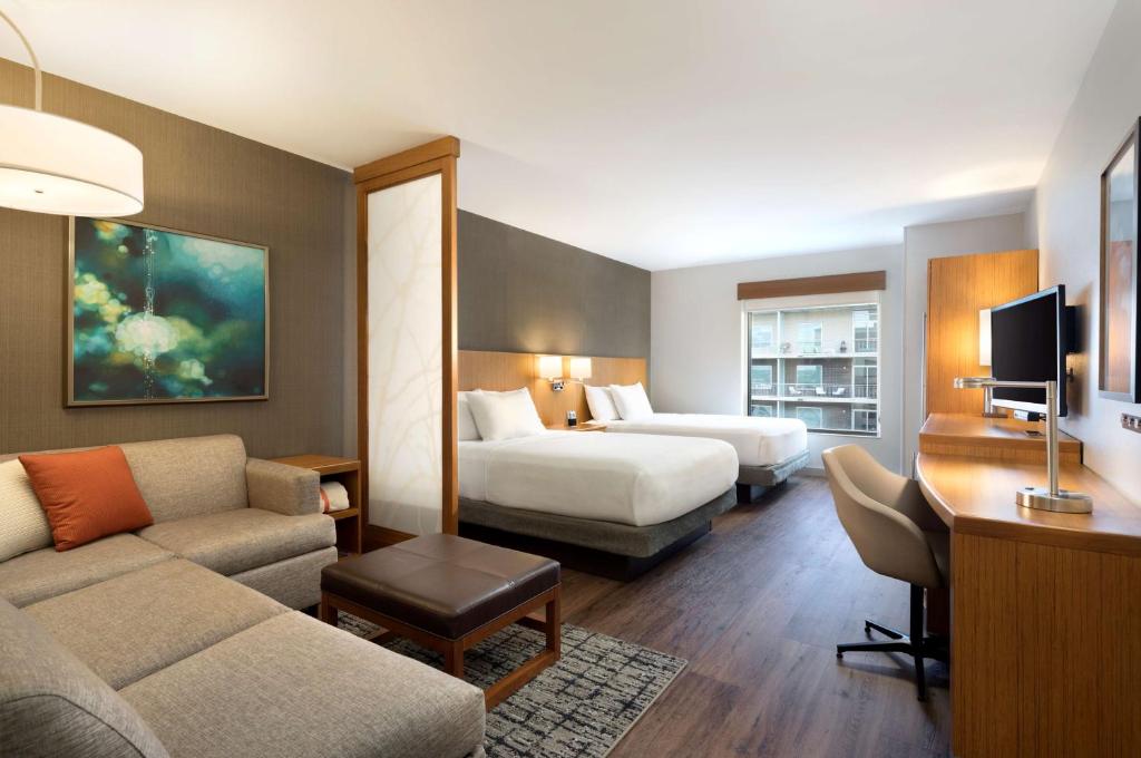Hyatt Place Austin Downtown - main image