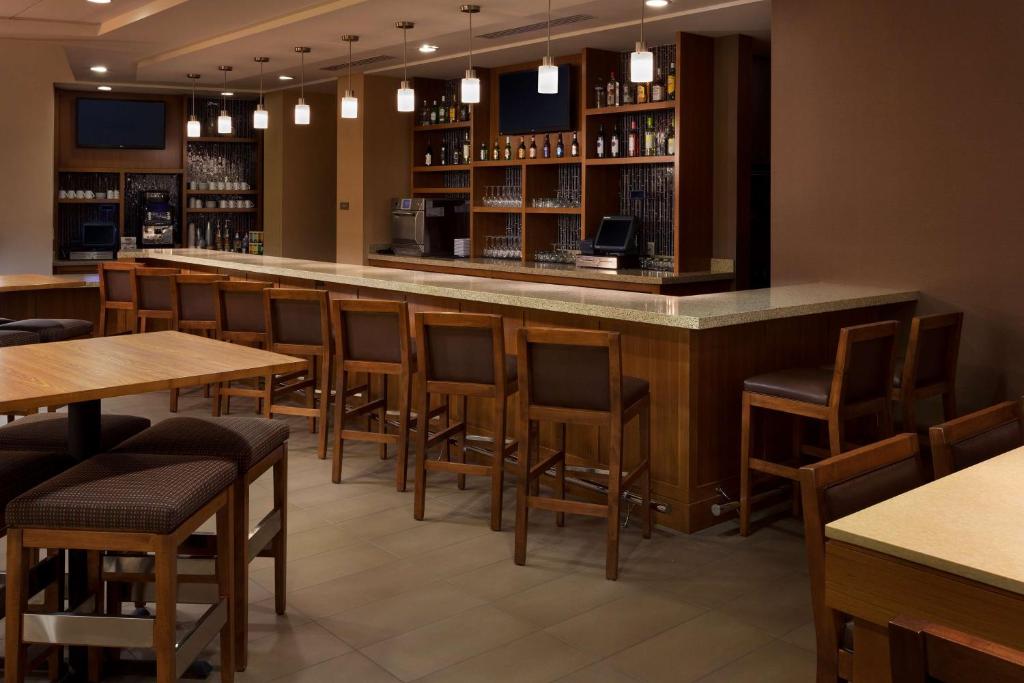 Hyatt Place Austin Downtown - image 2