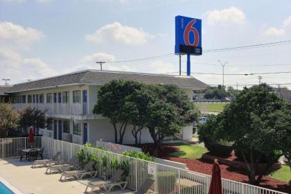 Motel 6-Austin TX - North