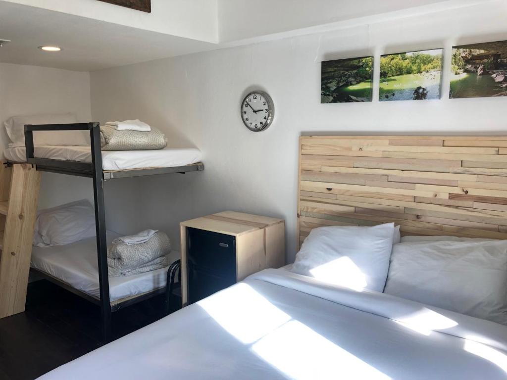 Firehouse Hostel - main image