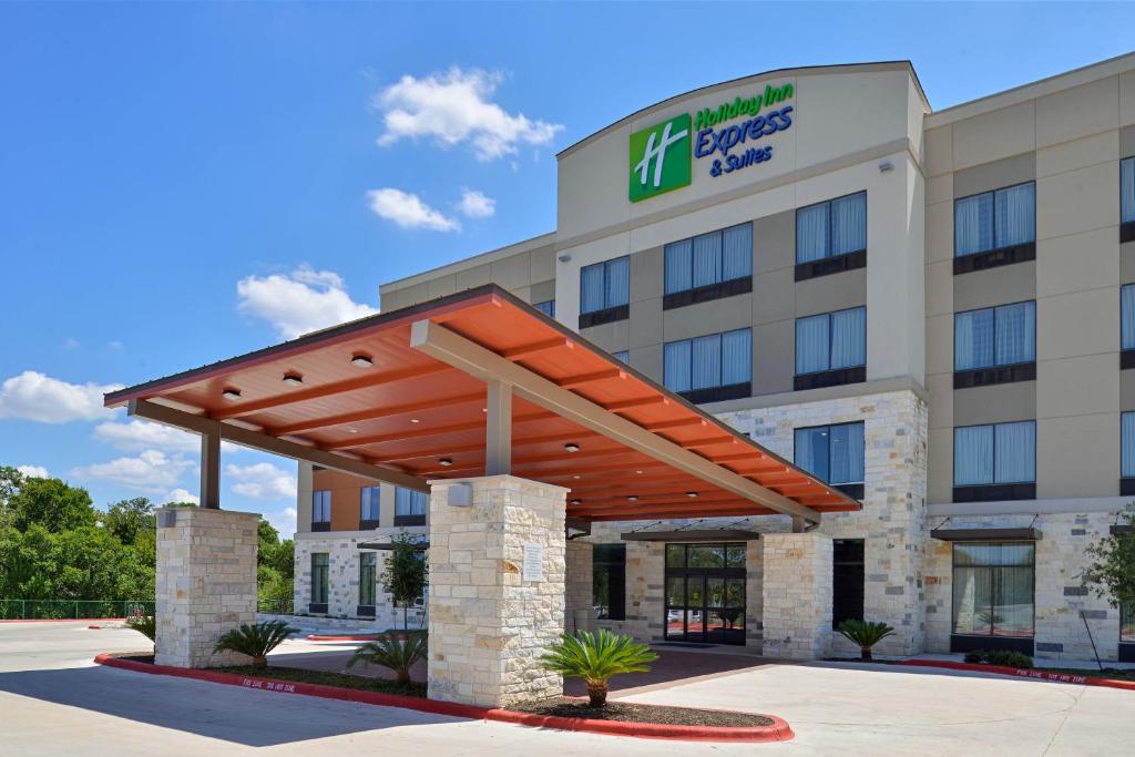 Holiday Inn Express & Suites Austin South an IHG Hotel - main image