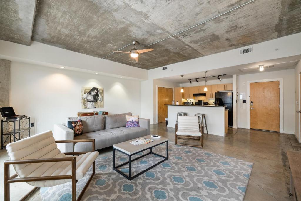Kasa Austin Downtown - main image