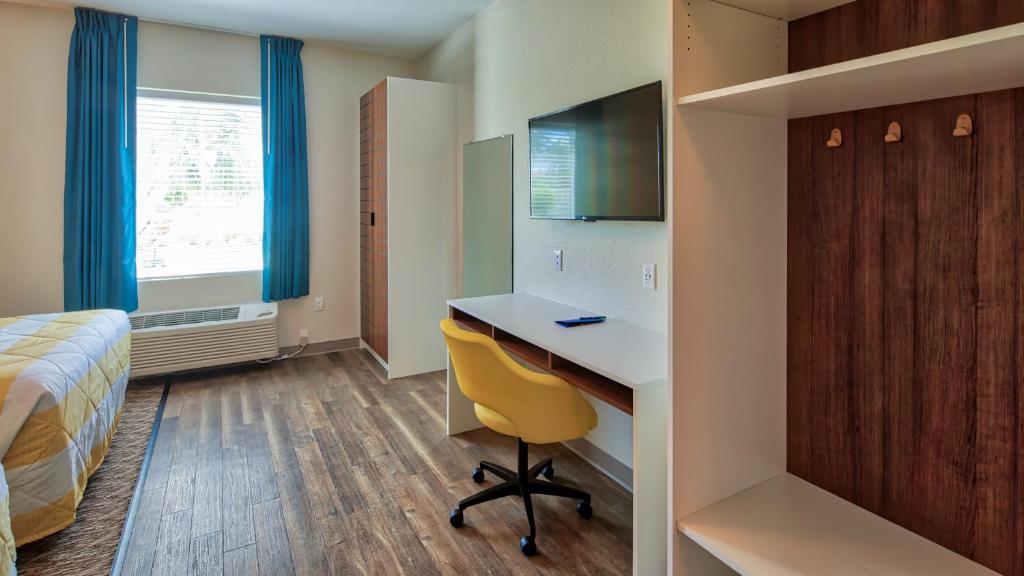 Uptown Suites Extended Stay Austin TX- Round Rock - image 3