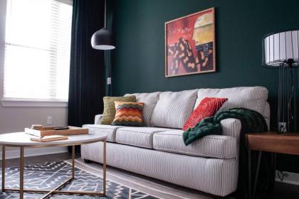 1BR South Congress Apt #2310 | Pool by WanderJaunt