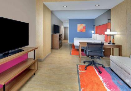 La Quinta Inn  Suites by Wyndham Lakeway Austin