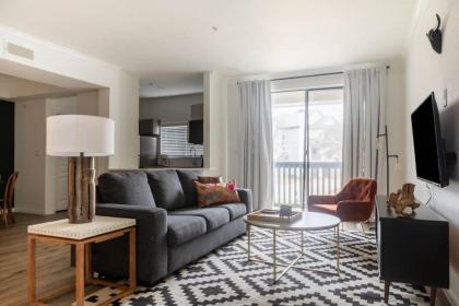 WanderJaunt - North Austin Apartments