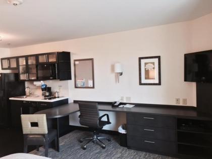 Candlewood Suites Youngstown W - I-80 Niles Area an IHG Hotel - image 14