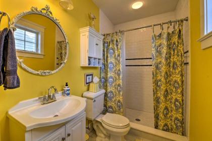 Grand Avalon Beach House - 2 Blocks to Water! - image 8