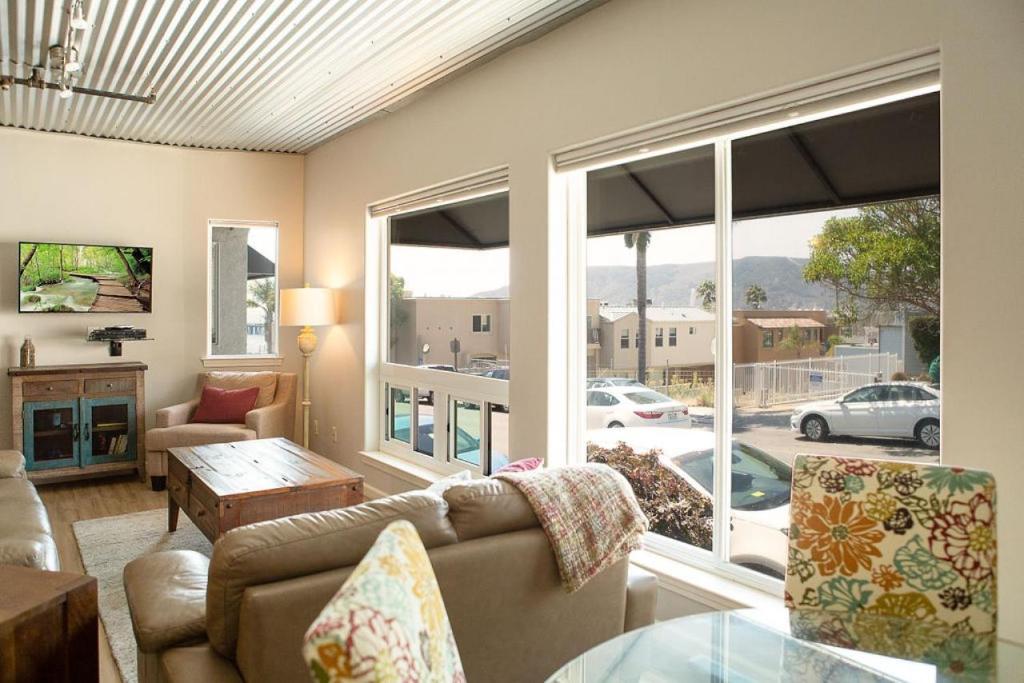 90 San Luis Street Unit A - image 2